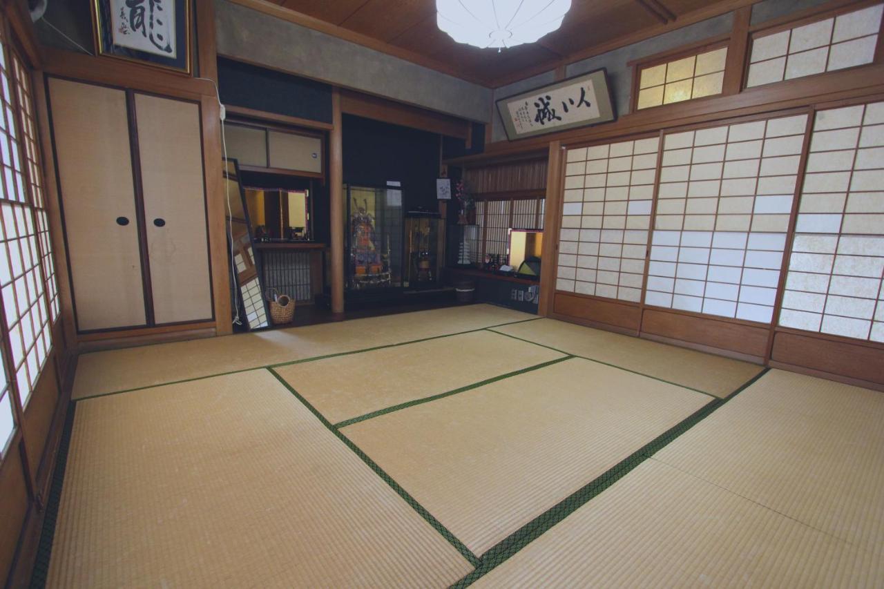 I Osaka Traditional Bagian luar foto