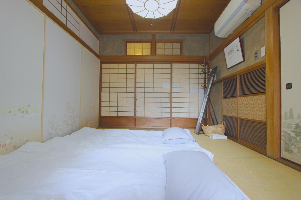 I Osaka Traditional Bagian luar foto